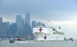 US Hospitalschiffe „Comfort“ und „Mercy“ in der ­Corona-Pandemie