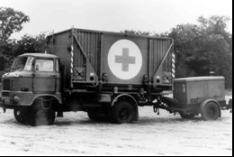 Abb 5: Vom Trägerfahrzeug abgesetzter Faltkoffer im Arbeitszustand (10). 