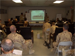 Abb. 10: Sanitätsdienst als Force Effector: Ausbildung von ANA (Afghan National Army)-Sanitätsoffizieren