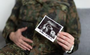 Zahnärztliche Behandlung schwangerer Soldatinnen un­ter Berücksichtigung pharmakologischer Aspekte