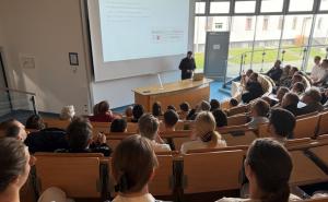 Erste Einführungsveranstaltung für Medizinstudierende am Medizincampus Koblenz - Praxisorientierte Ausbildung am BundeswehrZentralkrankenhaus Koblenz gestartet