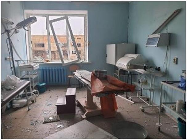 Ukrainisches Zivilkrankenhaus nach Beschuss